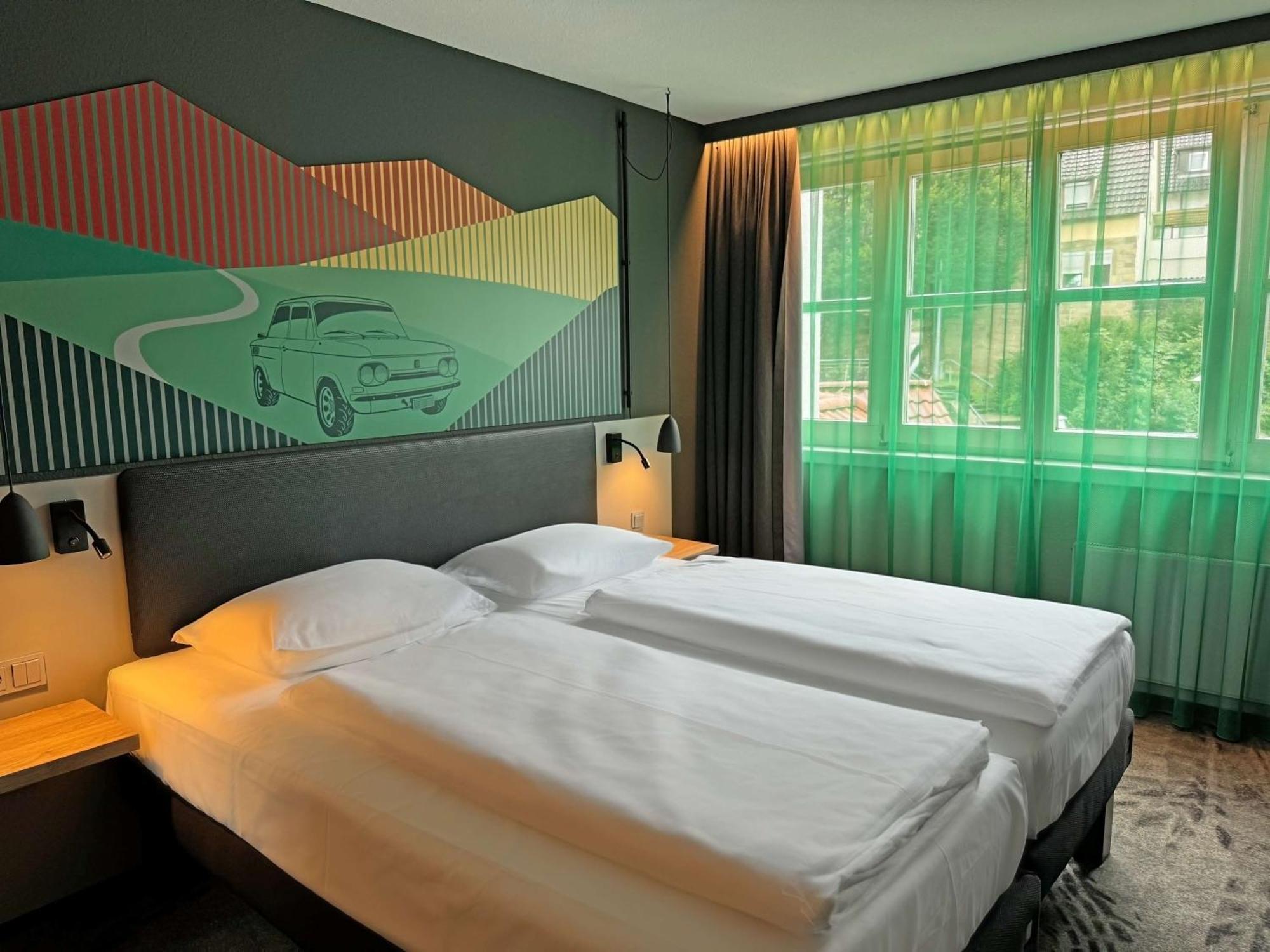 Hotel Ibis Styles Neckarsulm Exterior foto