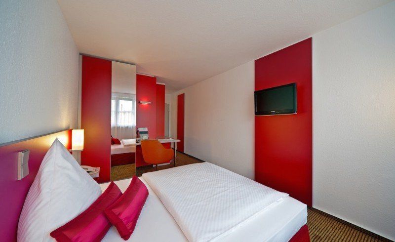 Hotel Ibis Styles Neckarsulm Exterior foto